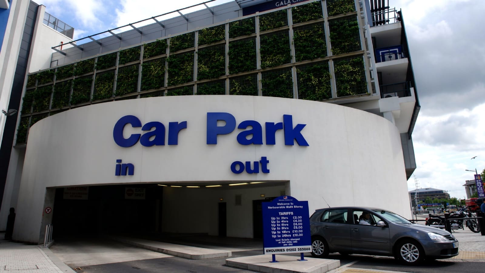 Parking near Bristol Harbourside and Old City